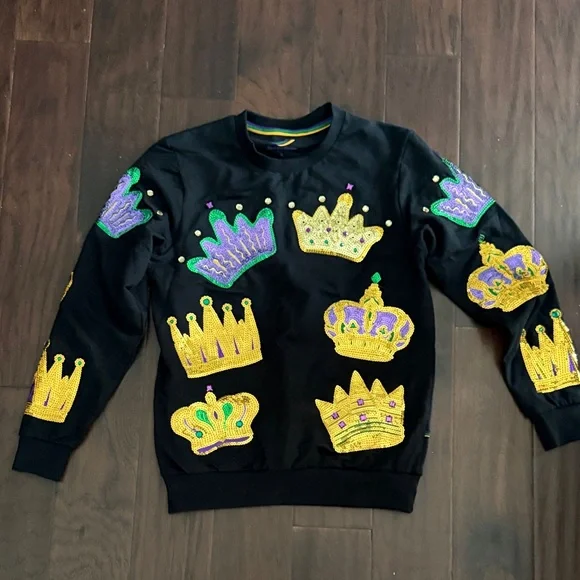 Mardi Gras Crown sparkle Embellished Black Sweatshirt small - Picture 1 of 3